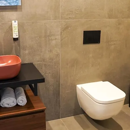 Hotel 7rooms - Self Check-in *