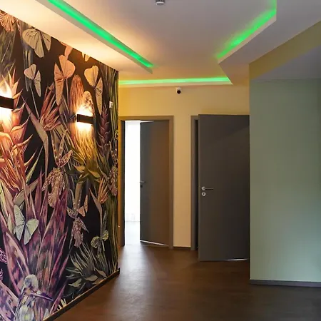 7rooms - Self Check-in Hotel *